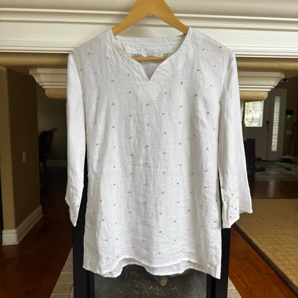Ishyu white linen tunic blouse with beaded details size small casual lagenlook